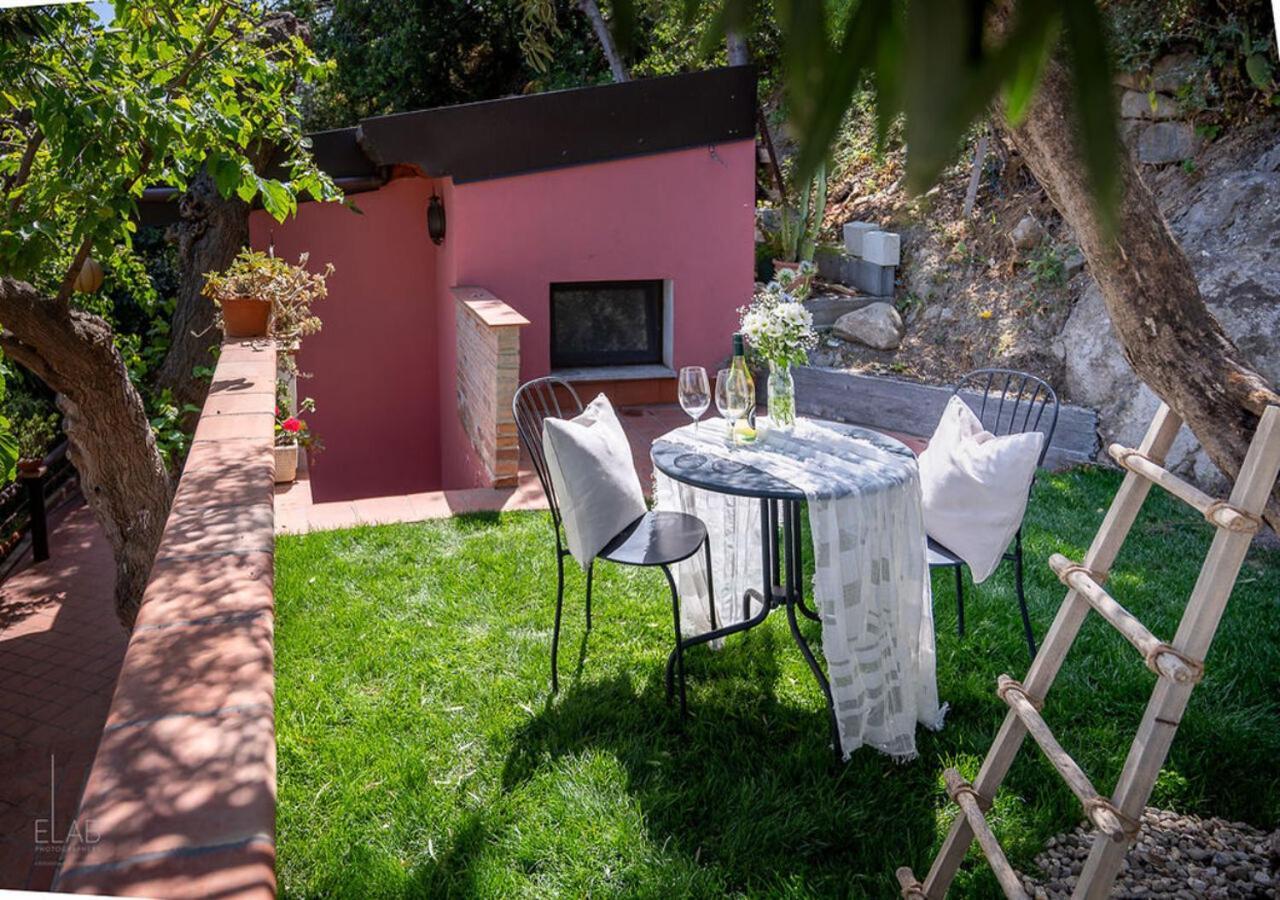 B&B Villa Vittoria Giardini-Naxos Exterior foto